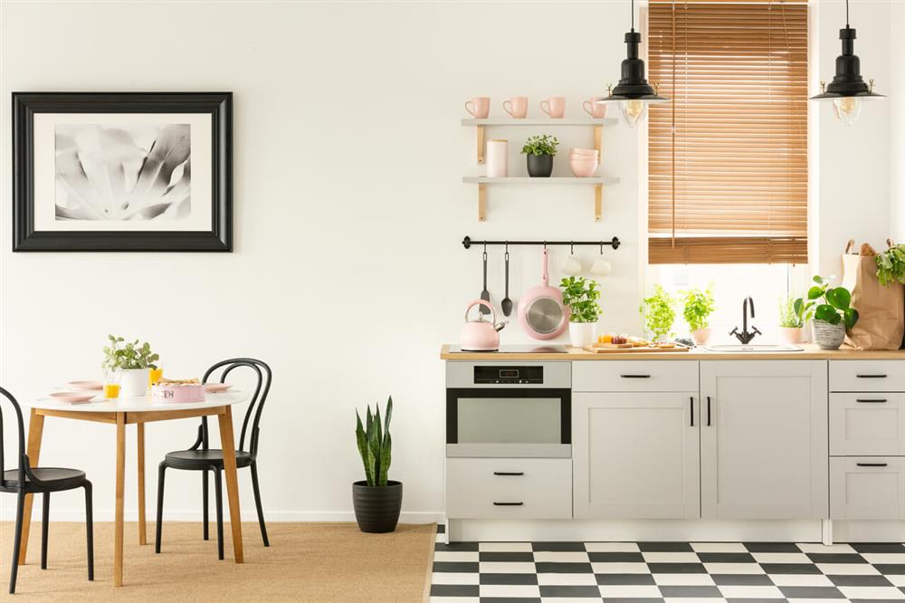 How To Make Small Kitchen Look Bigger