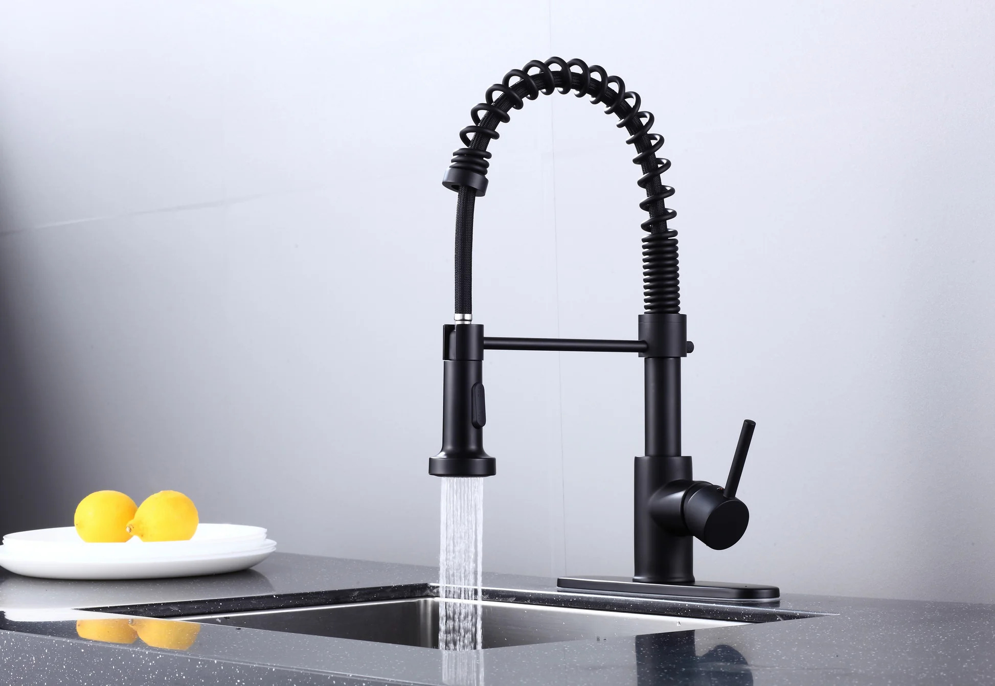 Benefits of Universal Kitchen Faucets