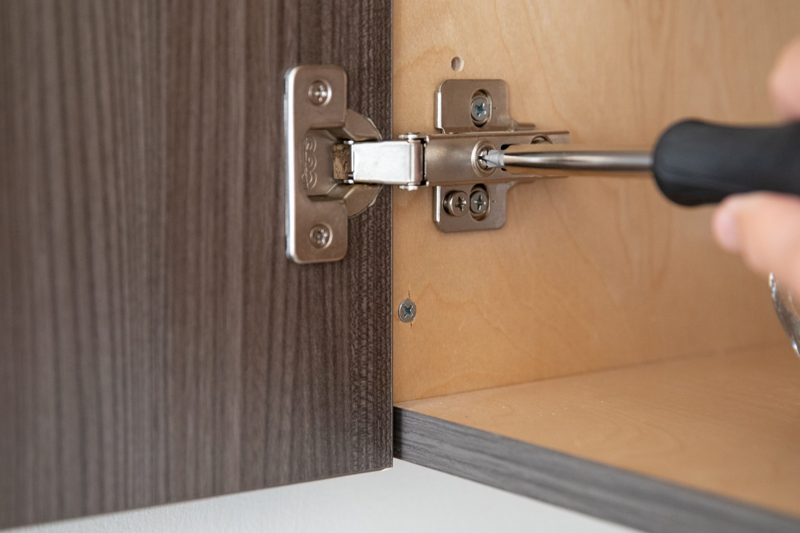 How To Adjust Hinges On Kitchen Cabinets