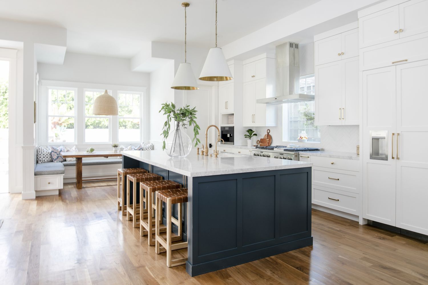 How To Decorate Your Kitchen Island